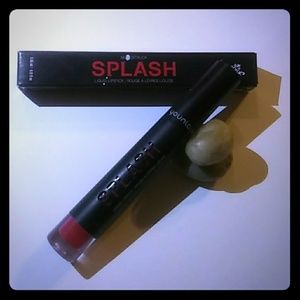 Younique Moodstruck Splash Liquid Lipstick